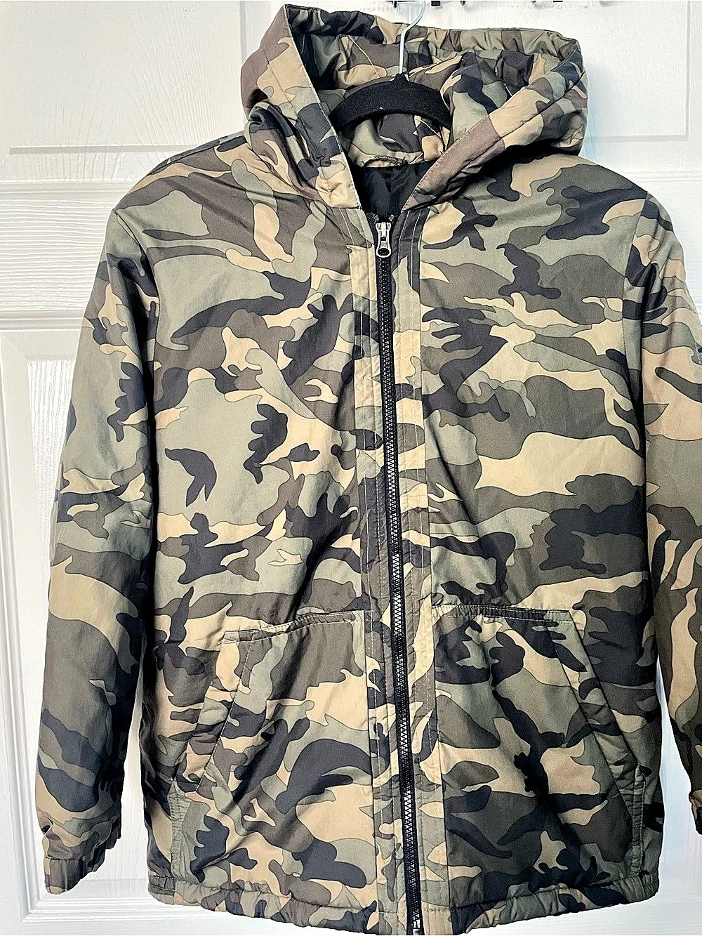 Gap boys Camo Puffer Jacket in Green & Black XL (12)